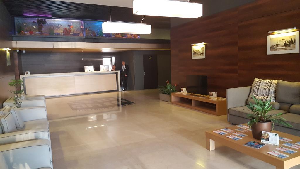 Mimino Apartment Deluxe First Line Batumi Eksteriør billede