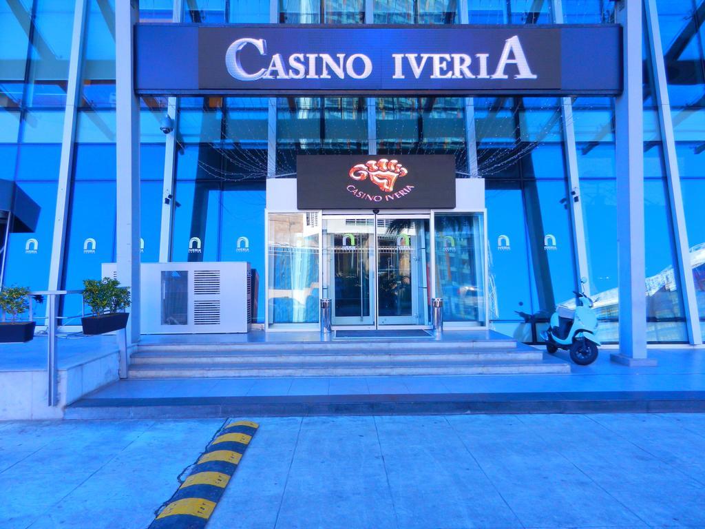 Mimino Apartment Deluxe First Line Batumi Eksteriør billede